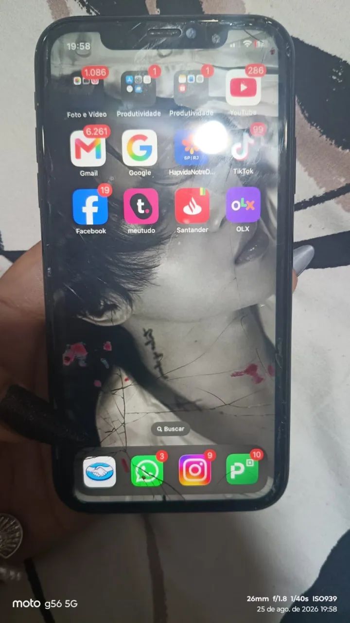 iPhone XR preto 