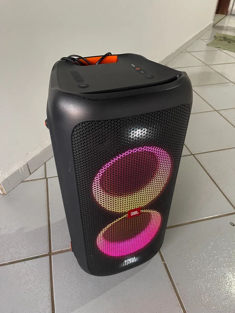 JBL Partybox 100
