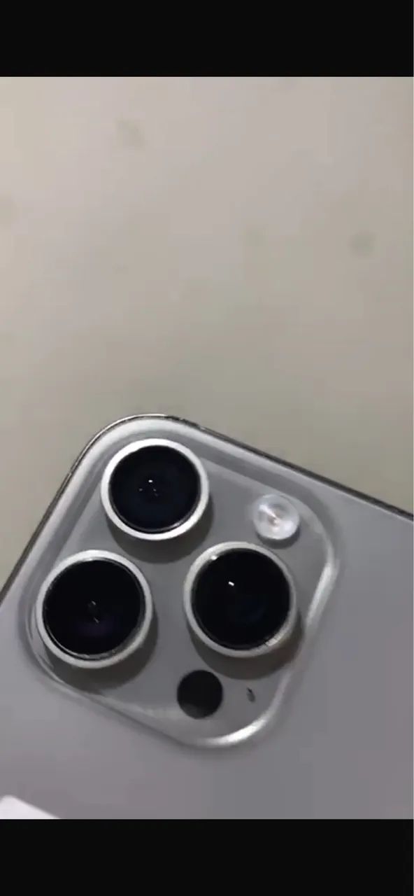 iPhone 16 Pro Max 256GB Titânio Natural - R$ 5.990 - Foto 2