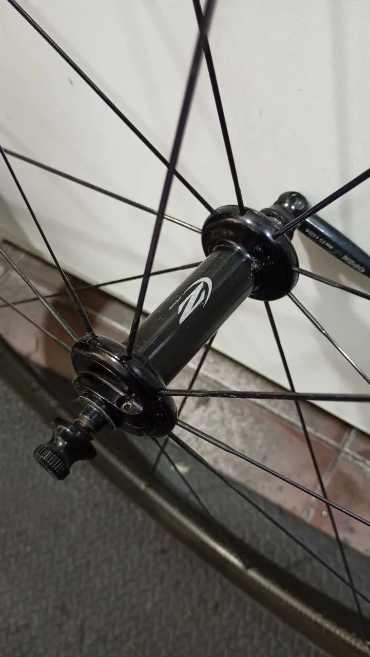 Roda carbono zip tubular