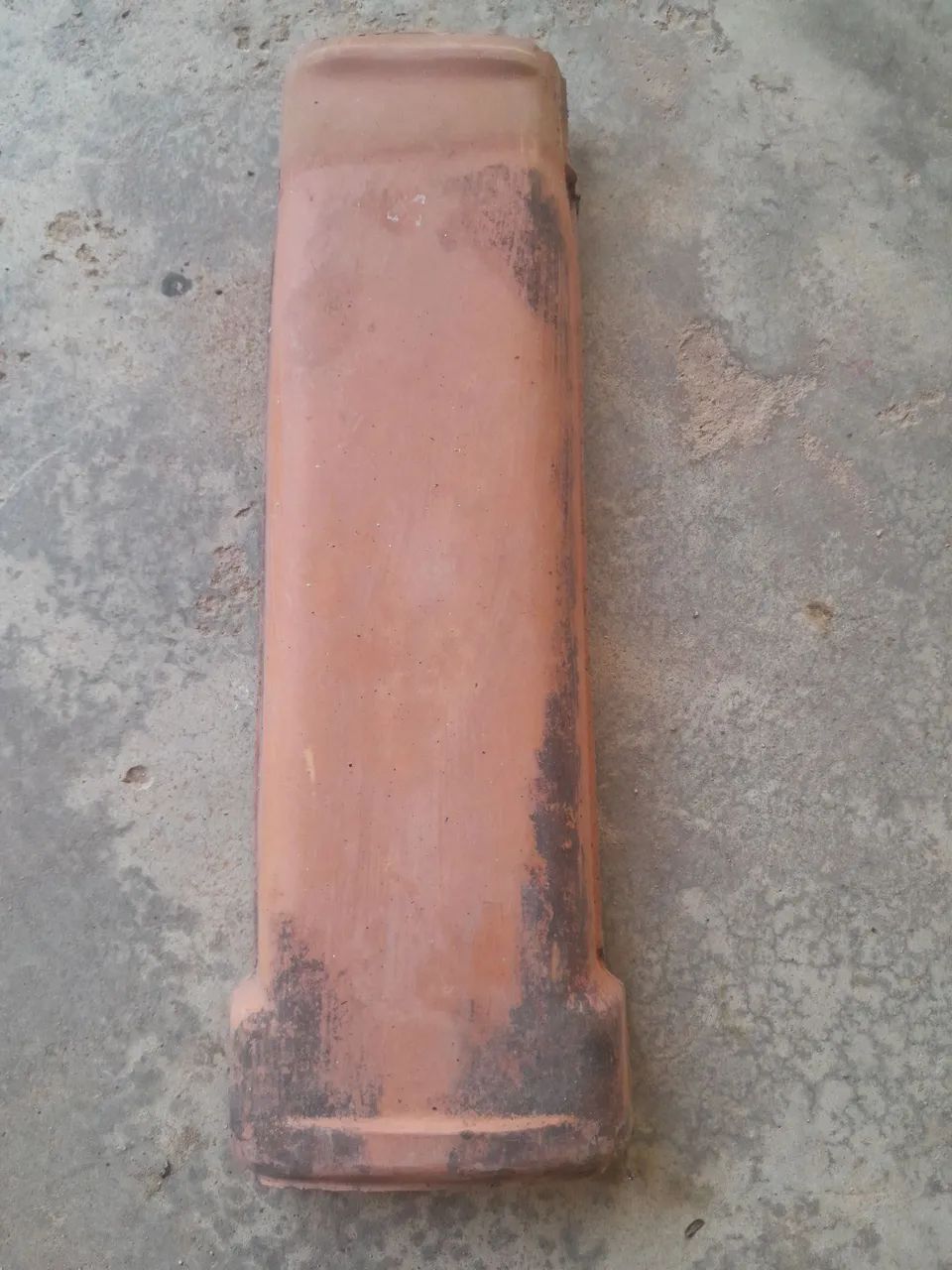 Telha de barro usada 