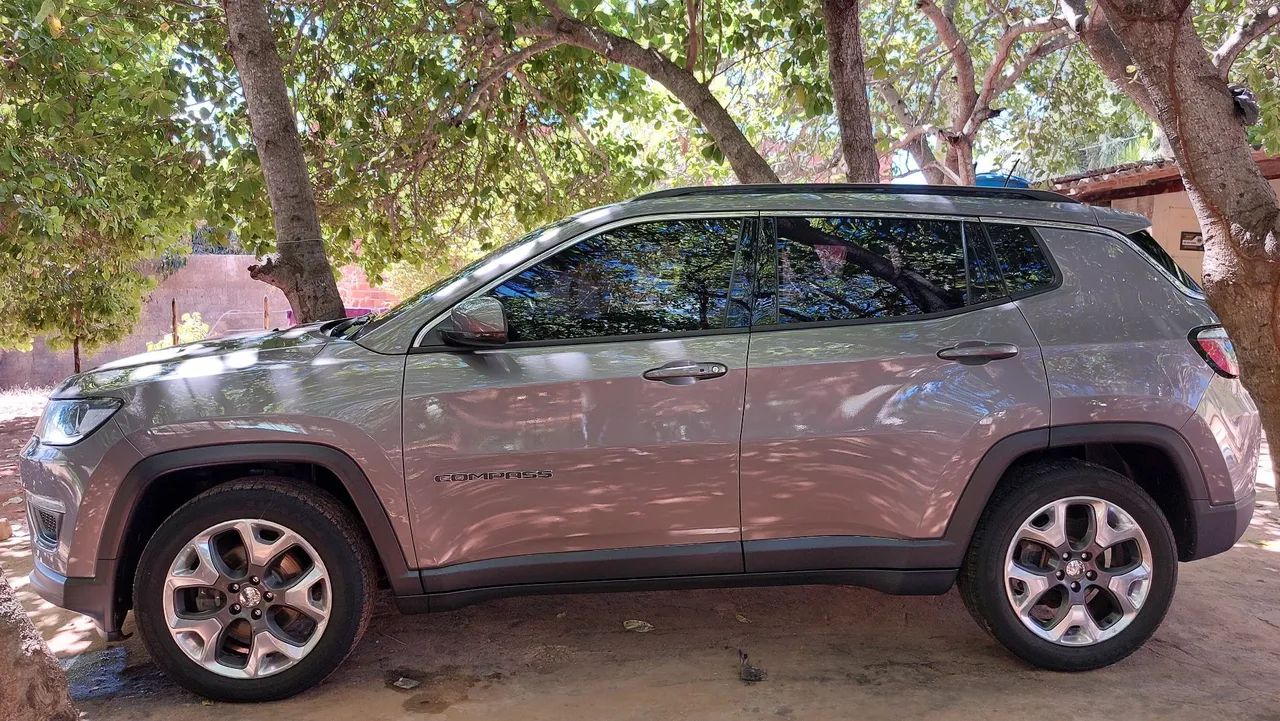 Jeep Compass Longitude 2.0 4X2 Flex 16V Aut. 2020 - Foto 2