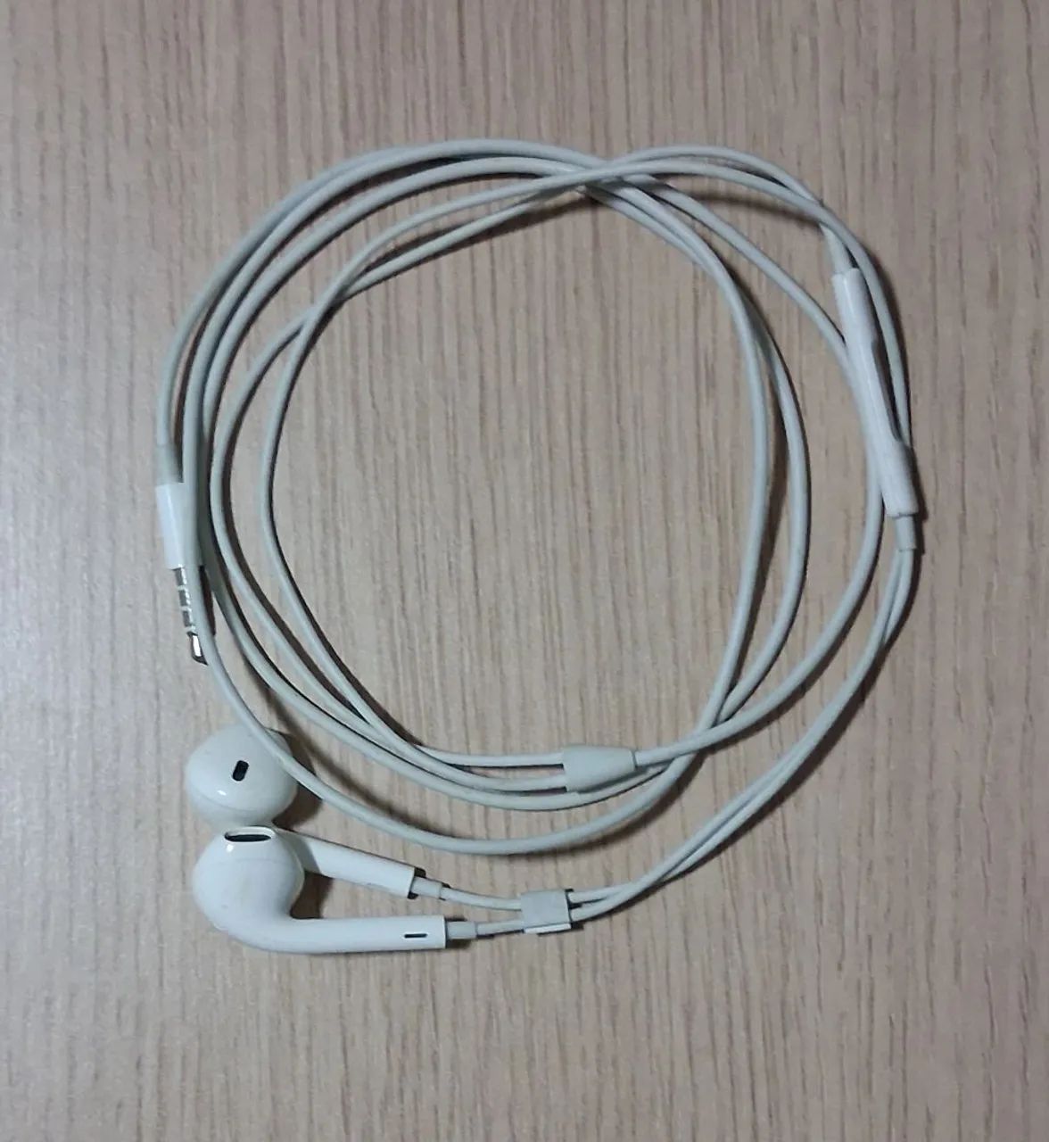 Fone Apple P2 original - Foto 2