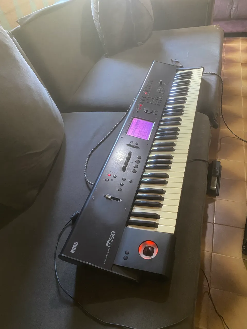 teclado korg m50