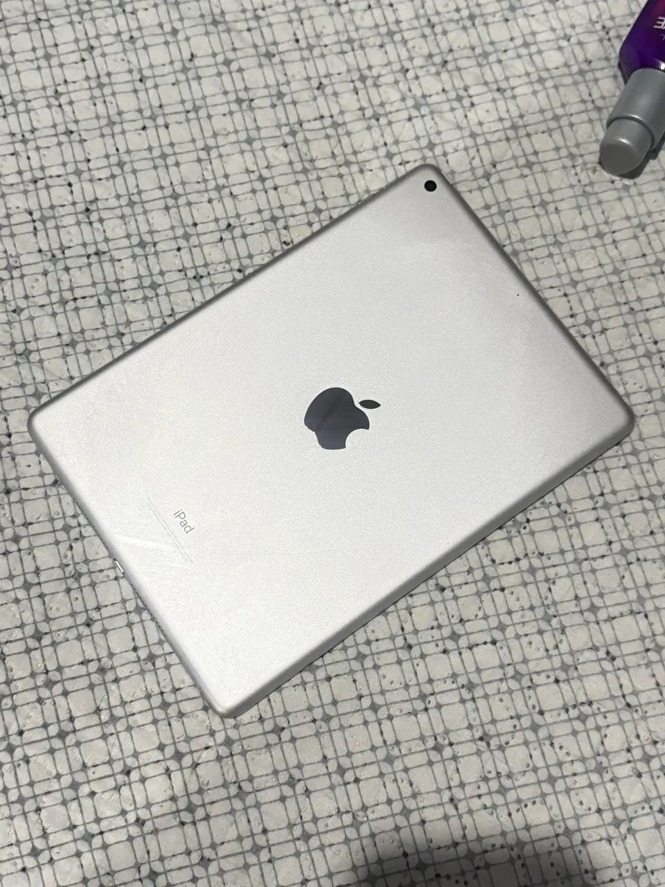 Apple IPad 6 geração 32 gigas  - Foto 3