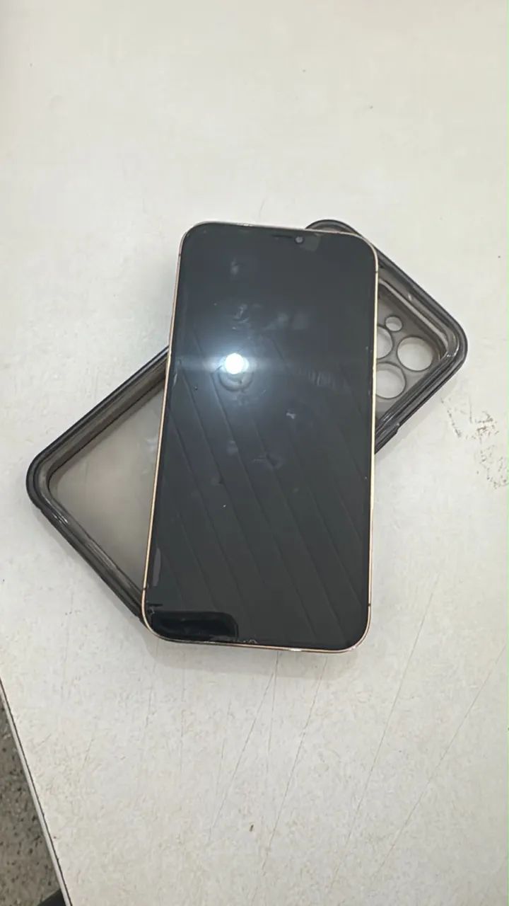iPhone 12 Pro Max - Foto 2