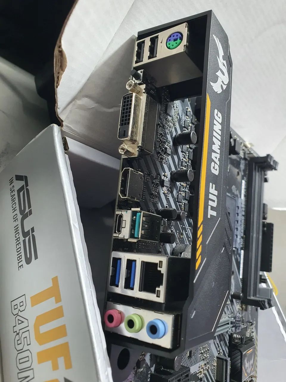 Placa mãe TUF B450M Plus II - Foto 3