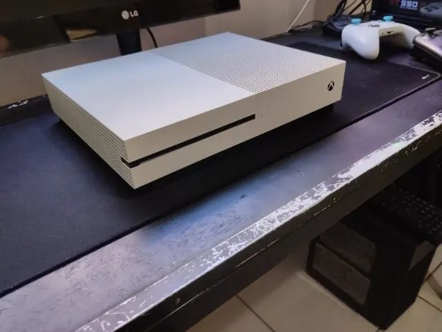 Xbox One S - Usado