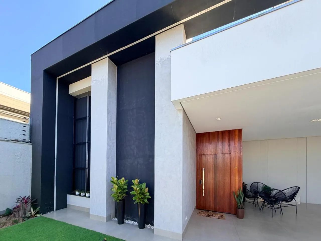 Casa à venda em Maringá, Jardim Munique, com 3 suítes, com 204.35 m² - Foto 5