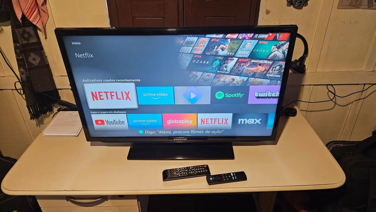 TV Samsung 32" Full HD com fire stick Amazon (smart) - Foto 4