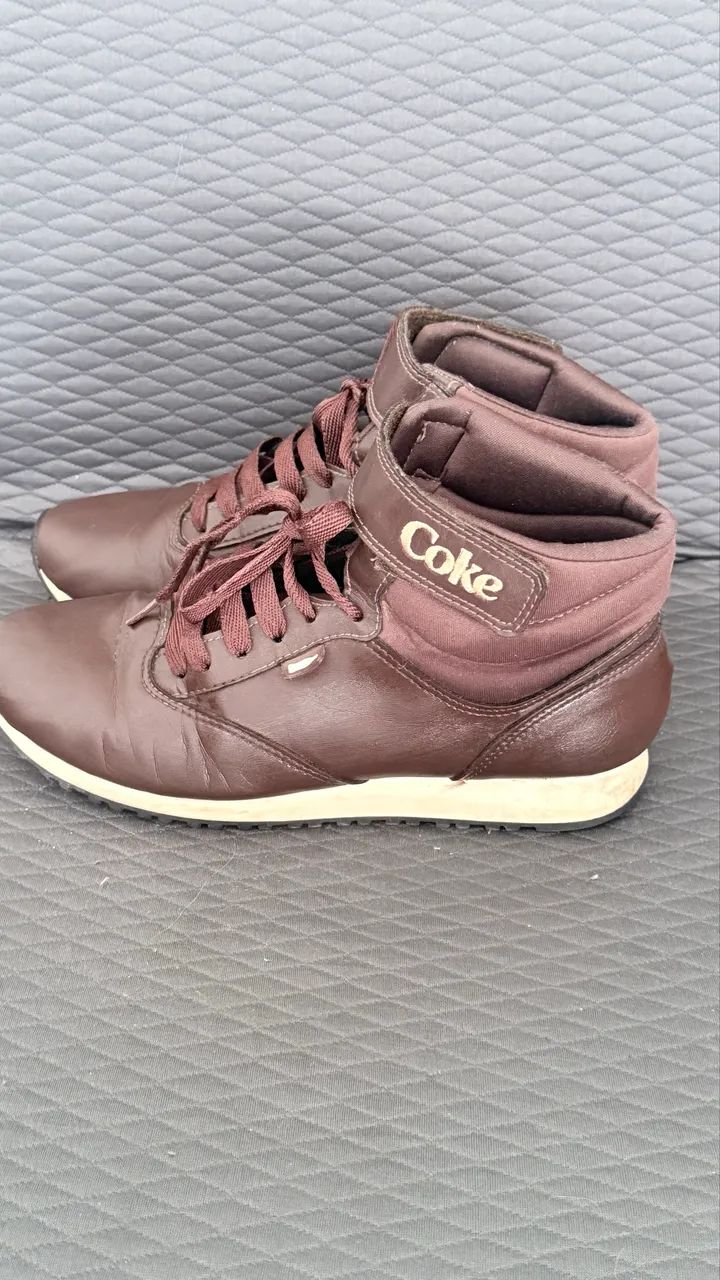 Tênis coca cola 