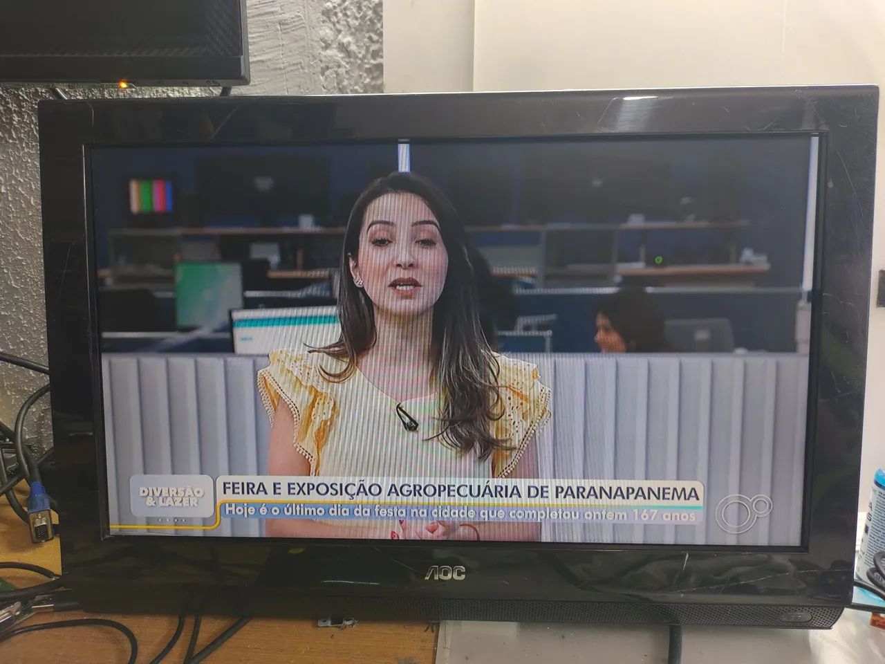 Tv AOC 19 Pol  já pronta pra pindurar - Foto 2