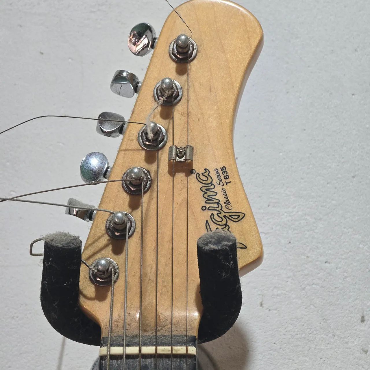 Guitarra Tagima T635.  - Foto 3