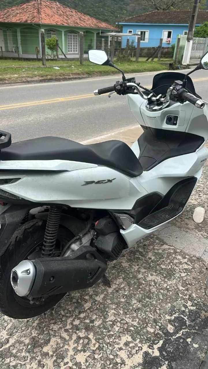 Pcx 2023 com baixíssima quilometragem  - Foto 3