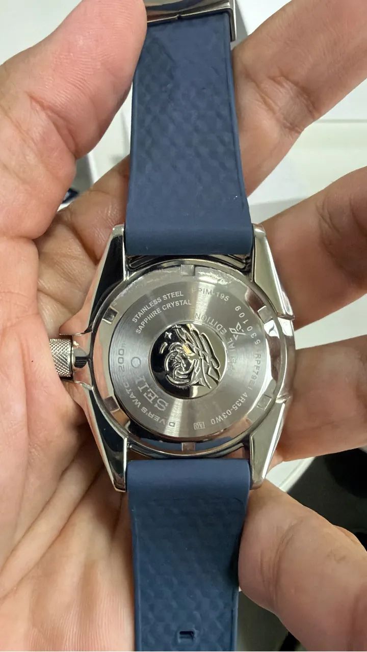 Seiko Prospex King Samurai Dark Manta Ray SRPF79K1 - Acessórios