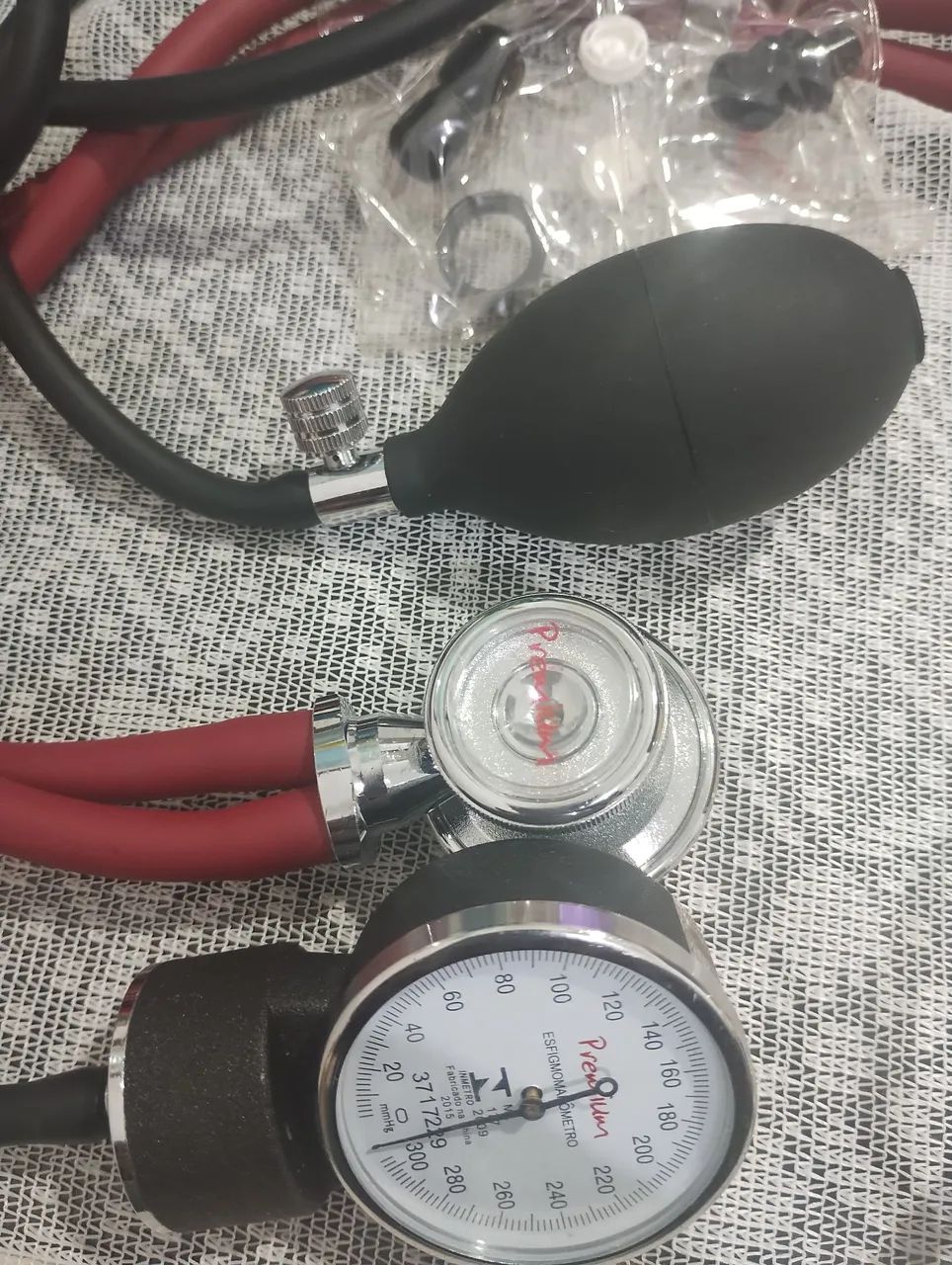 Kit aparelho de pressão . Nunca foi usado. - Foto 2