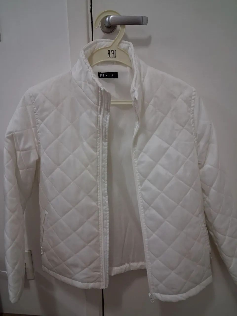 Jaqueta  puffer  branca  TAM P