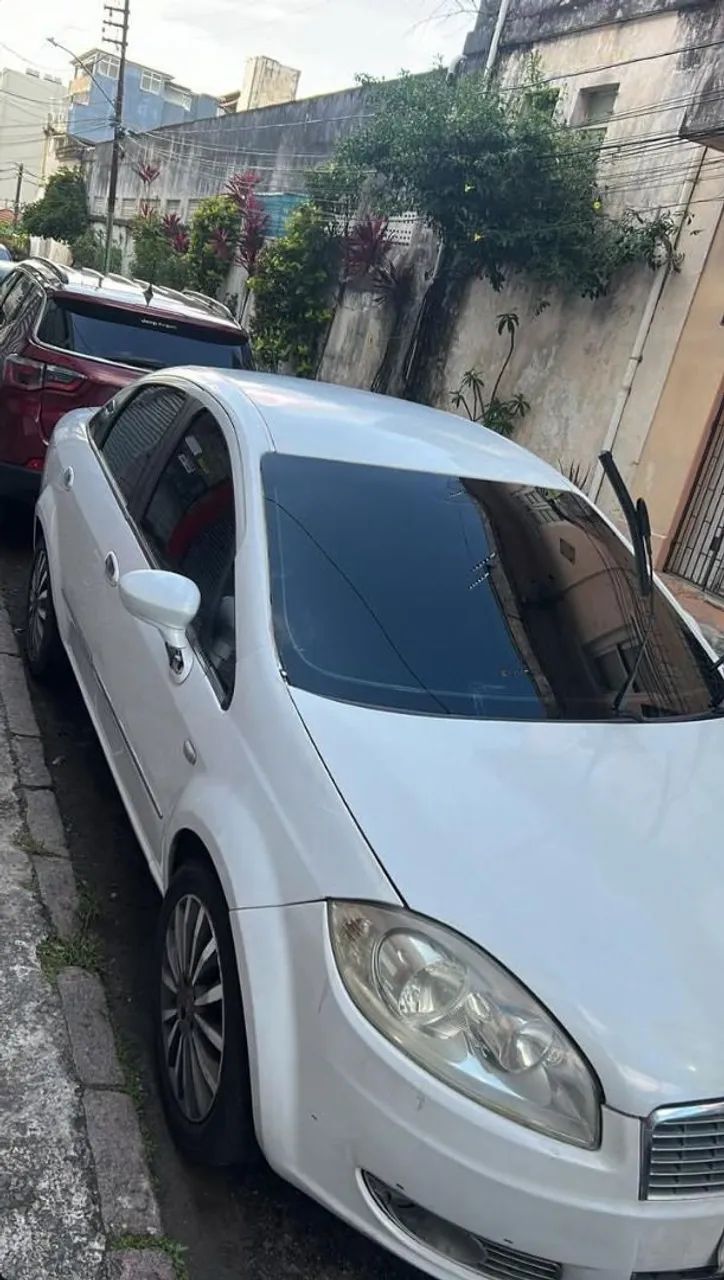 Fiat Linea LINEA ESSENCE 1.8 Flex 16V 4p 2013
