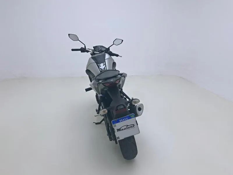 YAMAHA MT-03 2017 - Foto 5