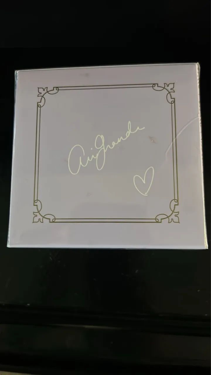 Ari By Ariana Grande Eau De Parfum 30mL Lacrado - Foto 3