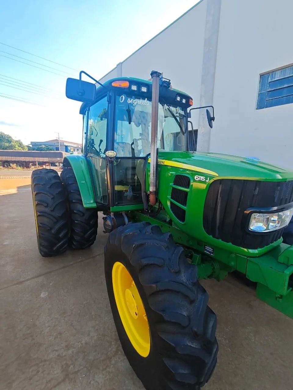 Trator John Deere 6115J - Foto 3