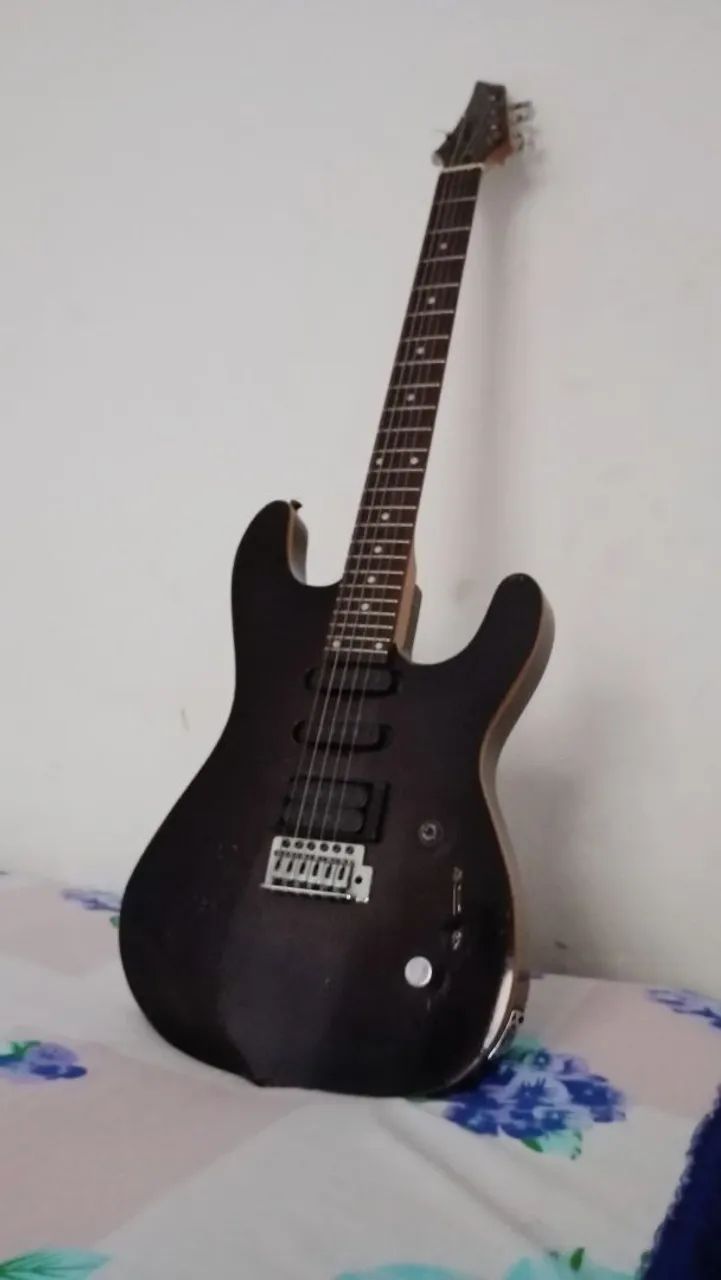 Guitarra supertrastor 