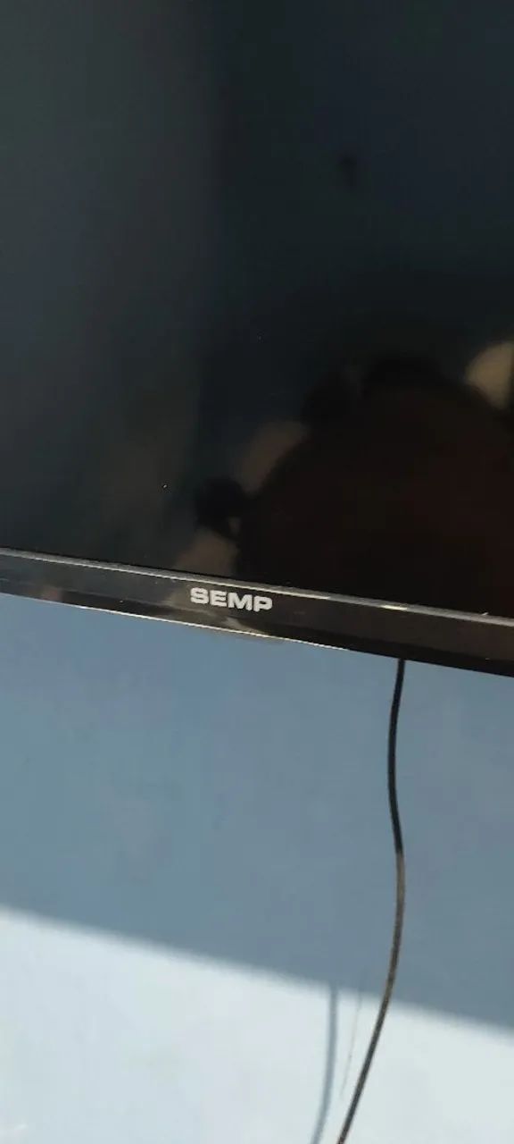 Tv 43 polegadas Semp em ótimo estado 