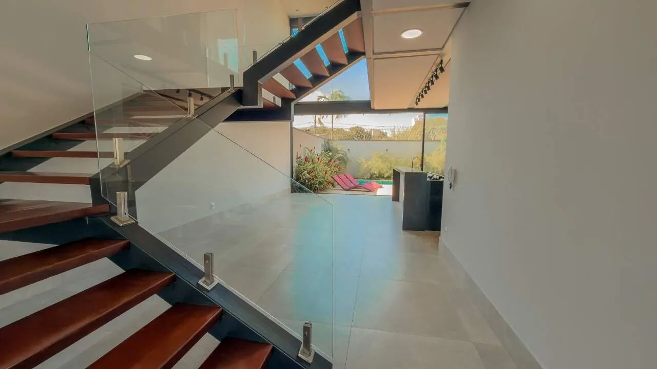 Casa em condomínio Margarida de Holstein com 3 quartos e 256 m² - Foto 4