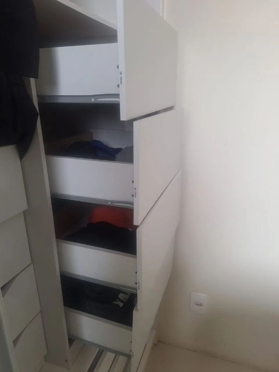 Cômoda 4 gavetas  - Foto 2