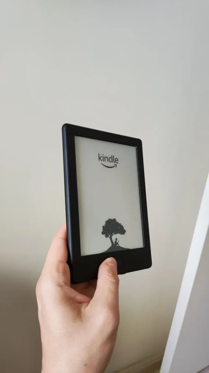 Kindle 8ª geração (sem luz) - Excelente estado 