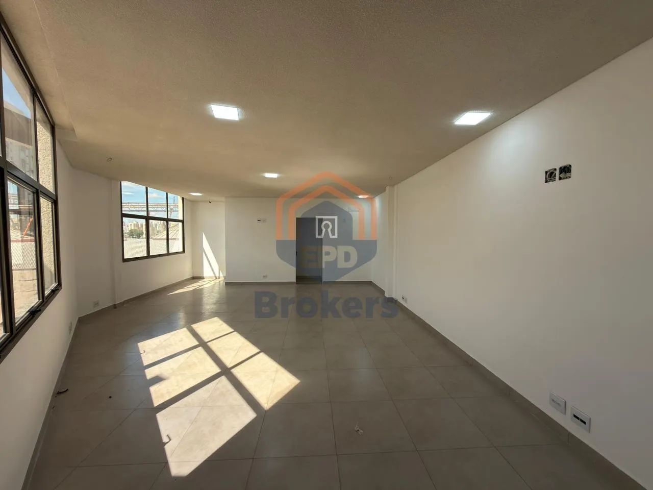 Sala Comercial em Vila Lacerda - Jundiaí, SP - Foto 2