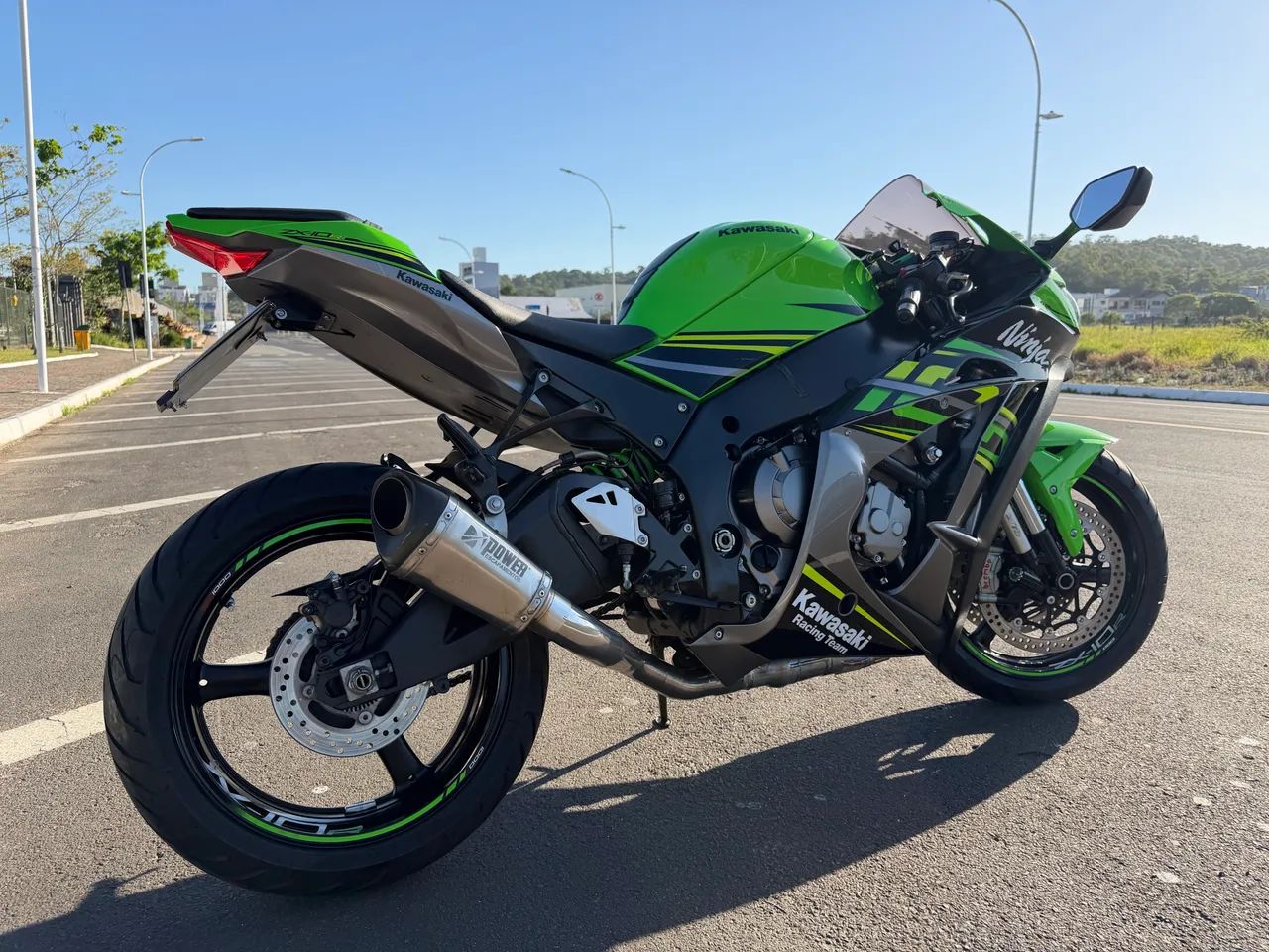 Kawasaki Zx-10/ Zx-10r 1000cc 2019 - 1498809004 | OLX