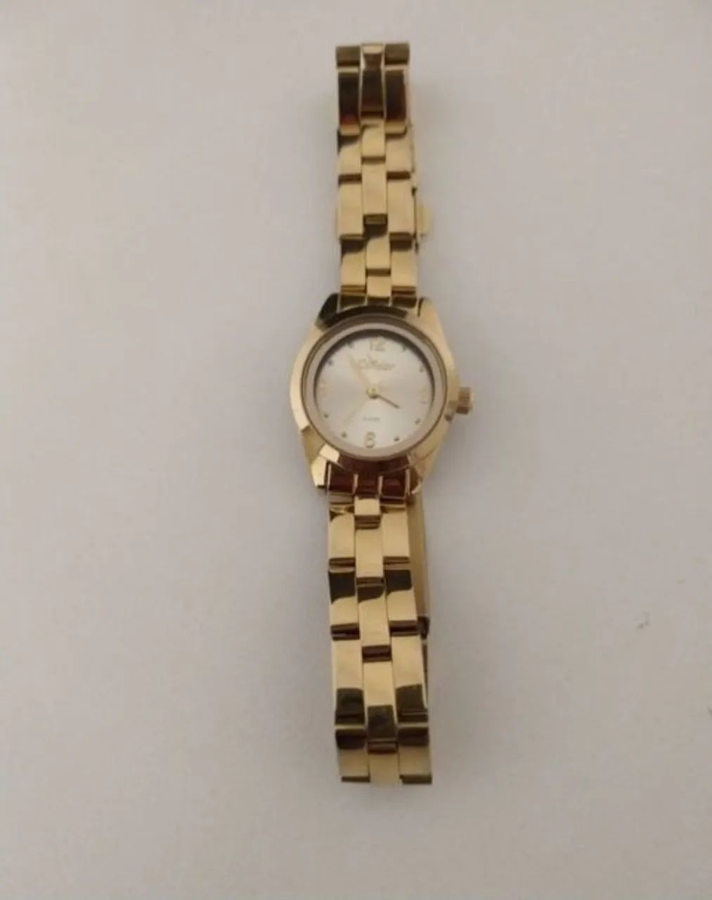 Relógio feminino dourado condor  - Foto 2