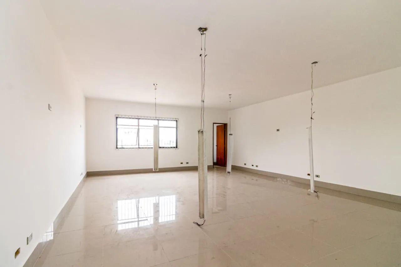 Sobreloja na Rua Coriolano Durand, 532 - Sala 24  40 m²