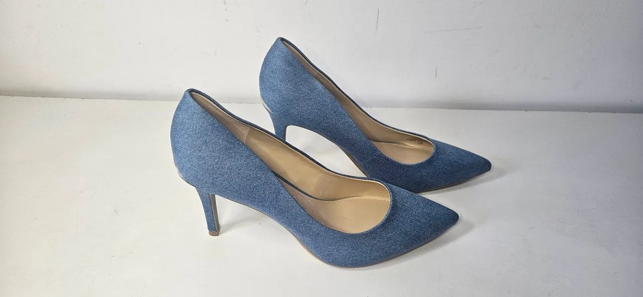 Scarpin Calvin Klein tamanho 37 - Foto 3