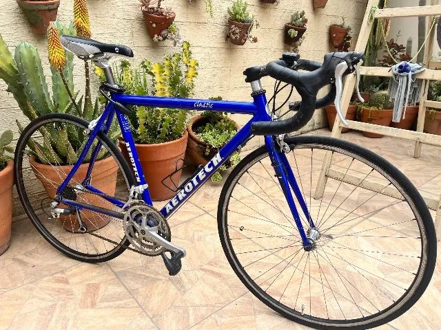 Bicicleta AEROTECH Speed