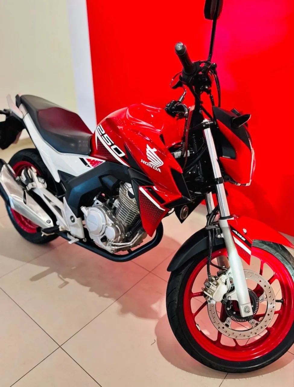 HONDA CB TWISTER 250 - Foto 2