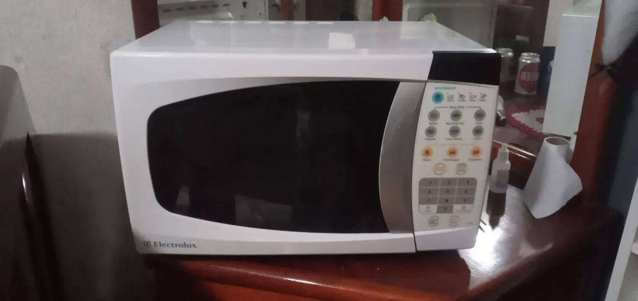 Micro-ondas Electrolux 23 litros conservadissimo - Foto 3