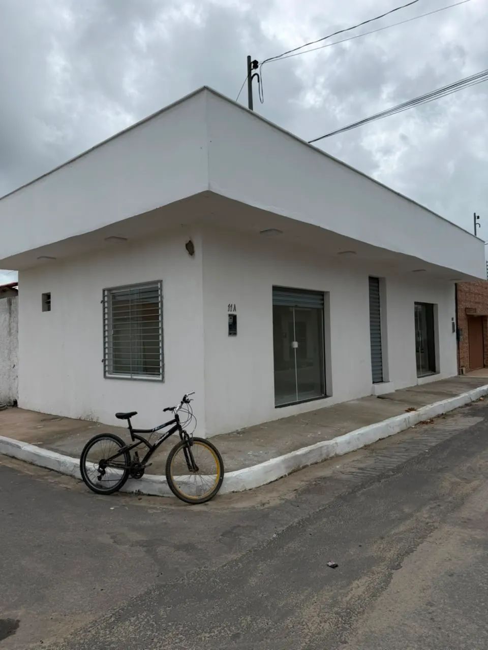 ALUGO PONTO COMERCIAL NA MASSAGUEIRA