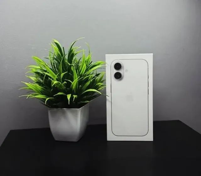 iPhone 17 256gb - White (Novo) - Celulares e Smartphones - Jardim