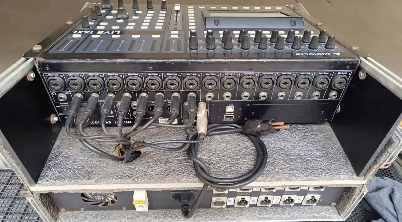 Mesa digital live 16xl - Foto 5