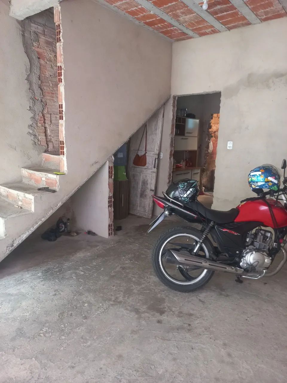 Casa de andar vendo e troco - Foto 2