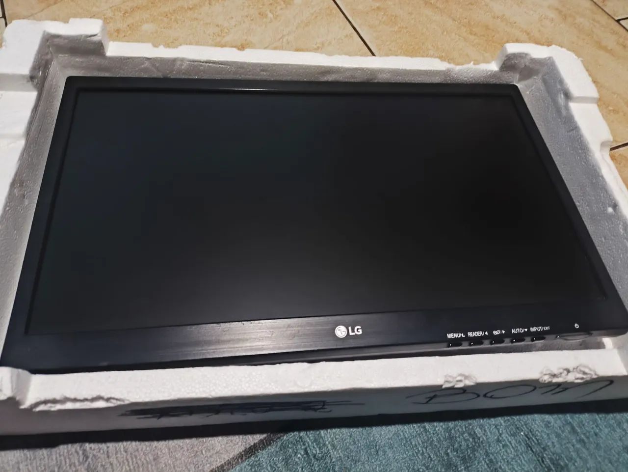 Monitor LG LED  - Foto 2