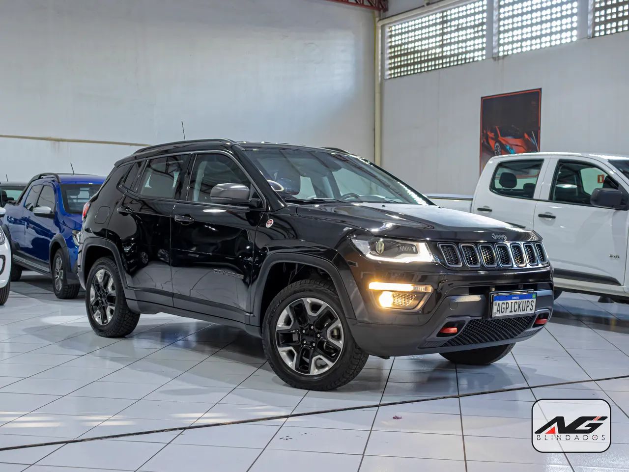 Jeep Compass TRAILHAWK TD350 2.0 4x4 Die. Aut, foto 16 de 20