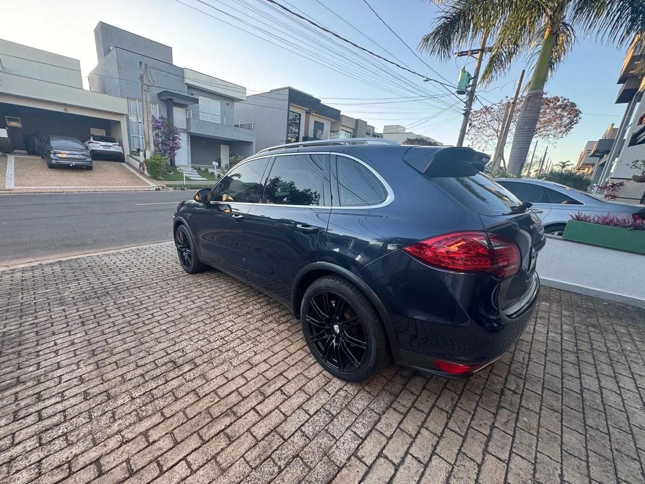 Porsche Cayenne S 4.5/4.8 2011 - Foto 3