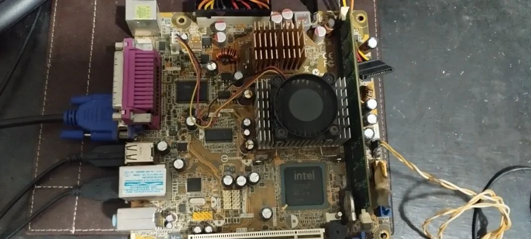 Placa Mãe com Memória - Foto 2