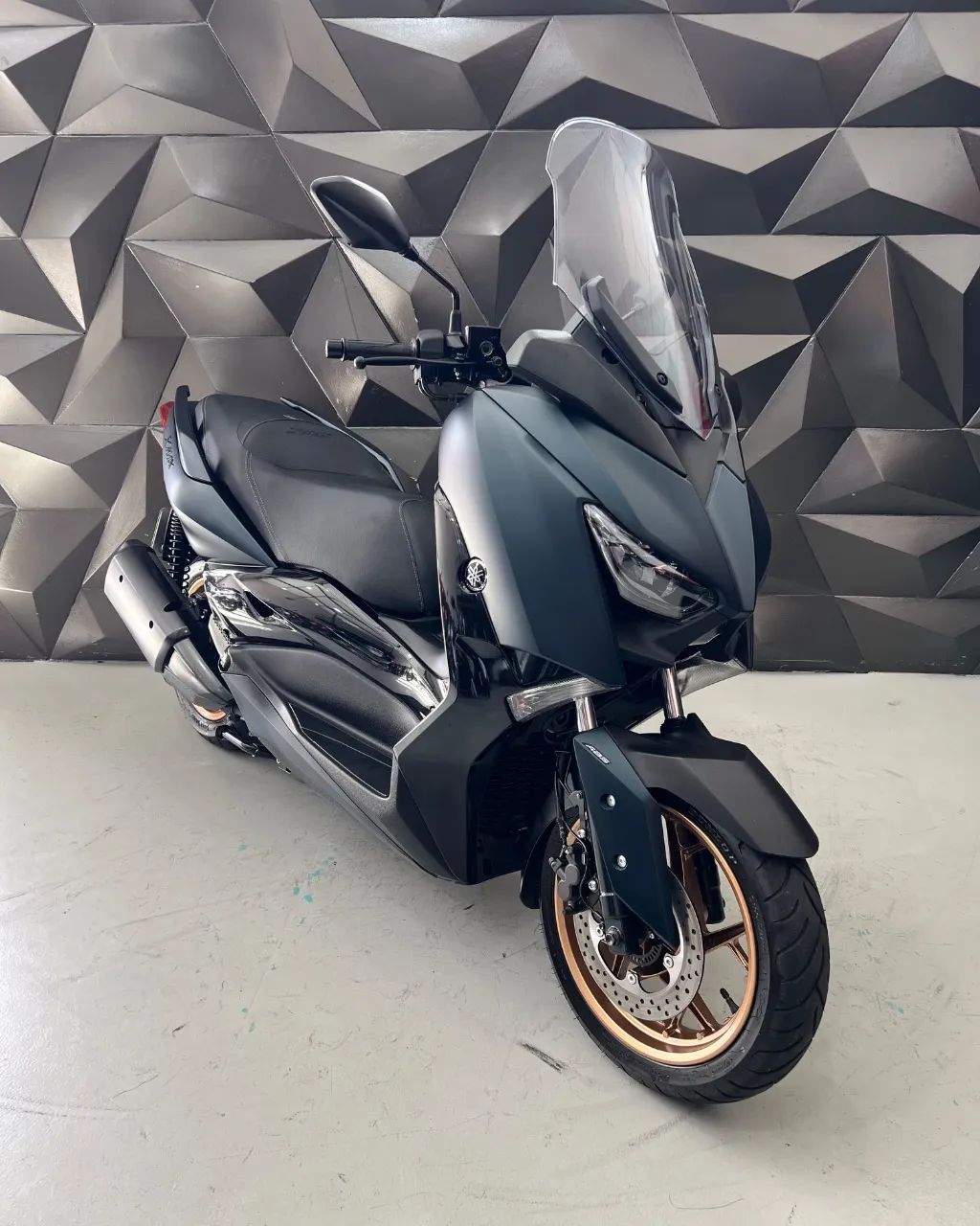 XMAX 250 ABS