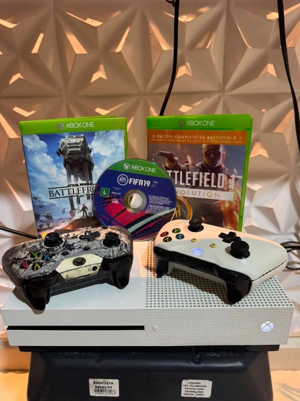 Xbox One S 