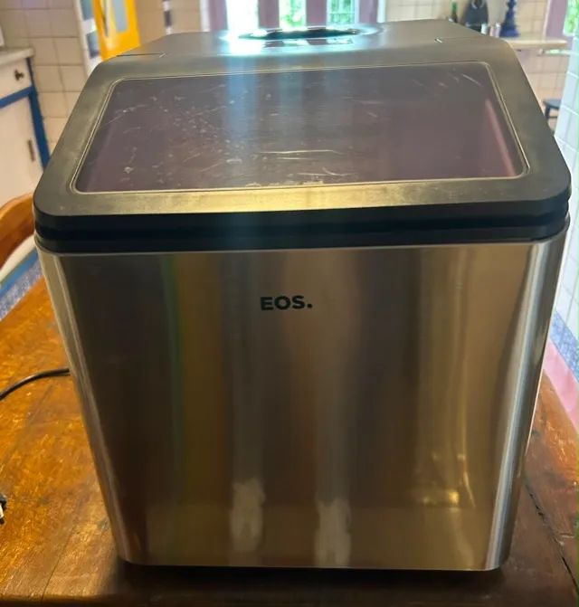 Máquina de Gelo EOS Black 35kg - Semi Nova  - Foto 2