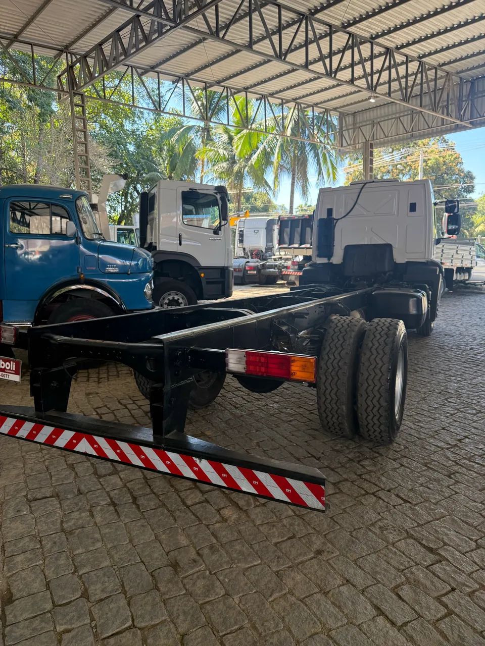 Ford Cargo 1319 Chassi 2013 - Foto 5